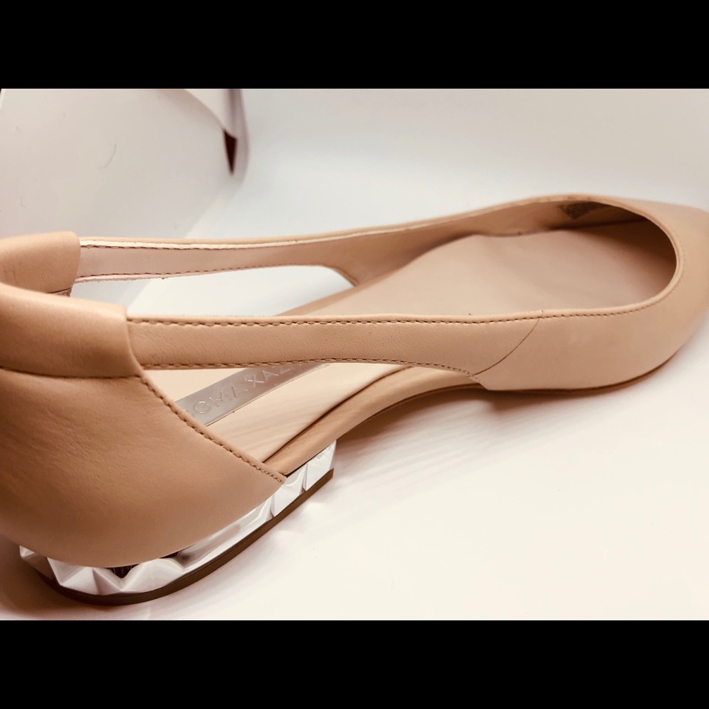 BCBGMAXAZRIA women flat shoes - Picture 7 of 7